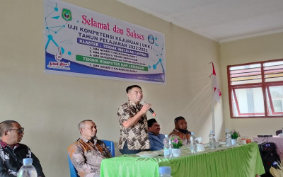 Pembukaan UKK Kluster Program Keahlian TITL